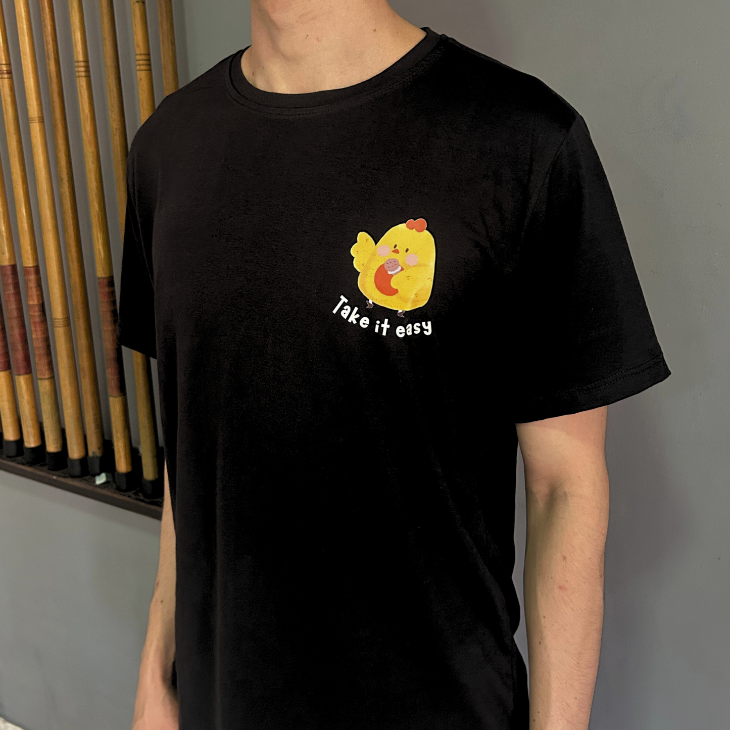 Camiseta Negra Unisex Take it Easy