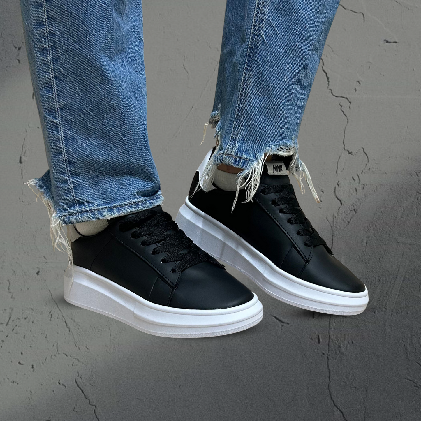 Manila Negro Blanco