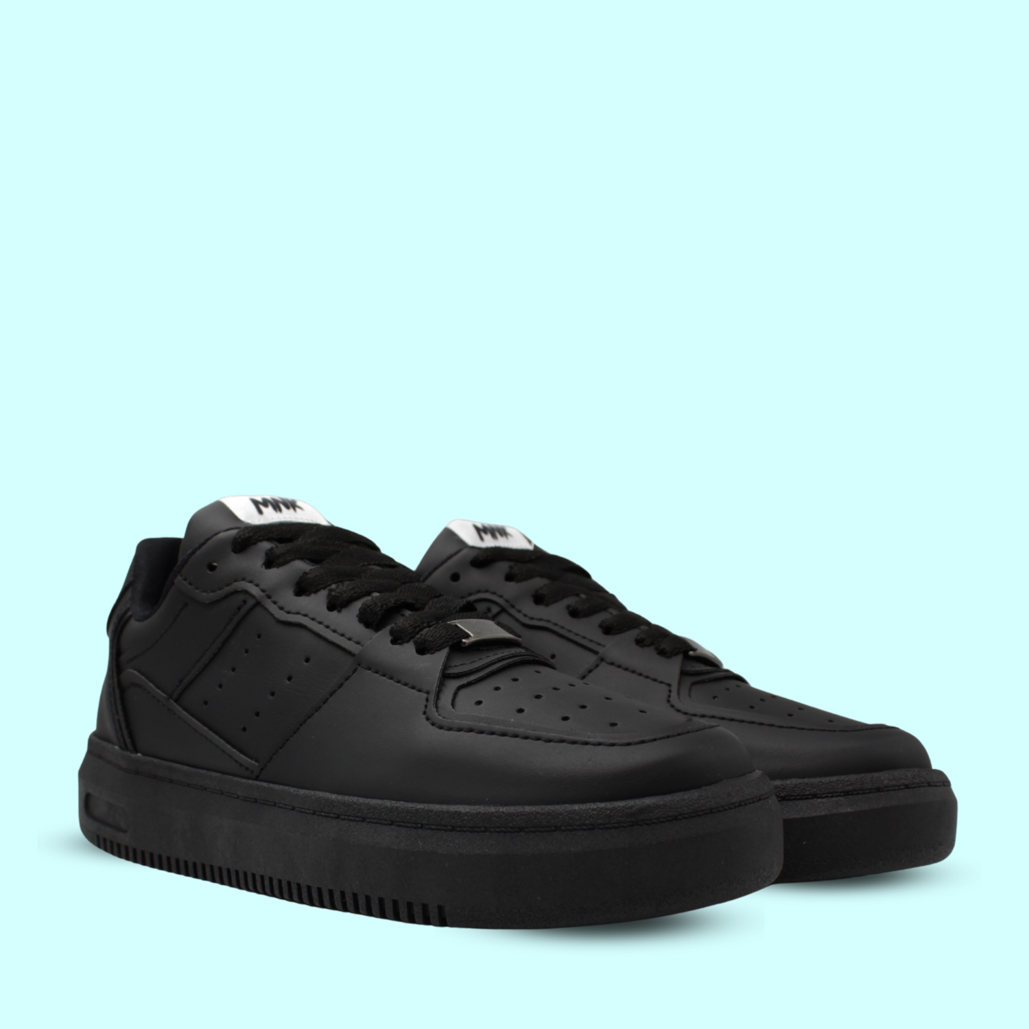 Sakai Total Black