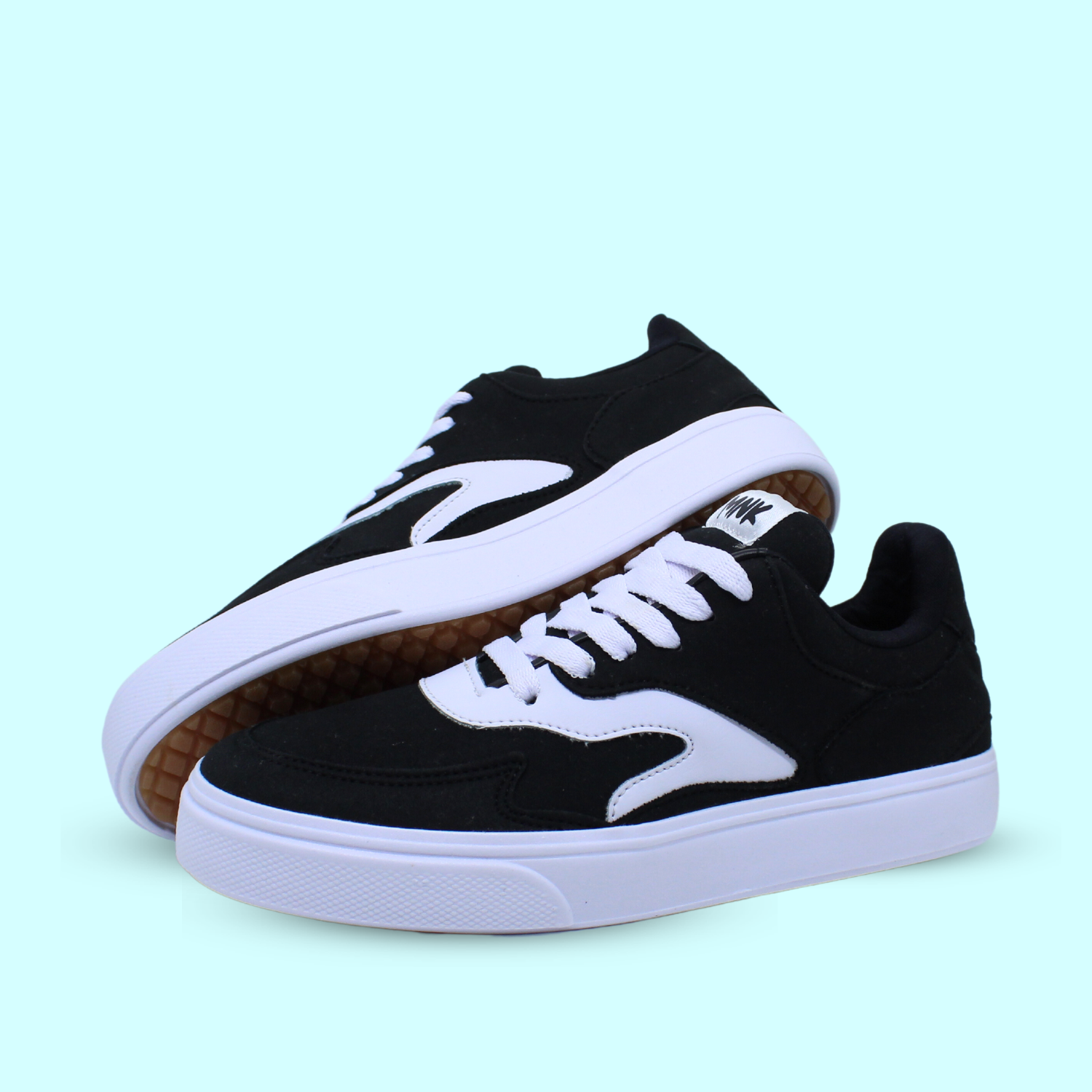 Anti Total Black