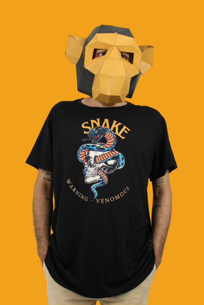 Camiseta unisex negra snake