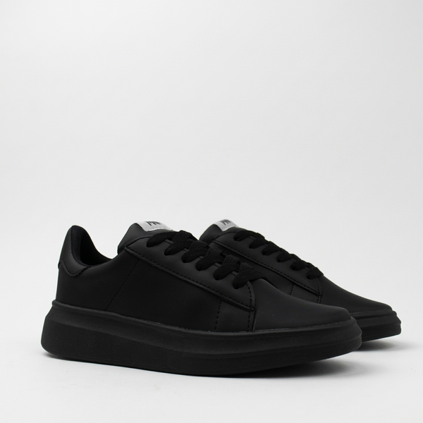 Manila Total Black